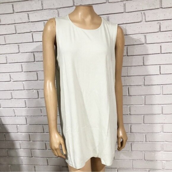 Eileen Fisher Mist Green Long Tank Top – NWT, Crew Neck, Relaxed, Size 1X - Picture 1 of 7